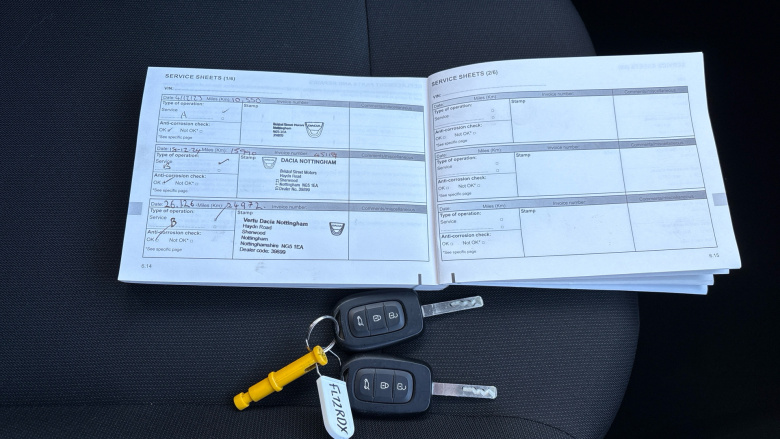 Dacia Sandero 1.0 TCe Essential 5dr Bi Fuel Hatchback